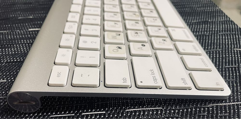 Клавиатура Apple A1314 Wireless Keyboard (aluminium)