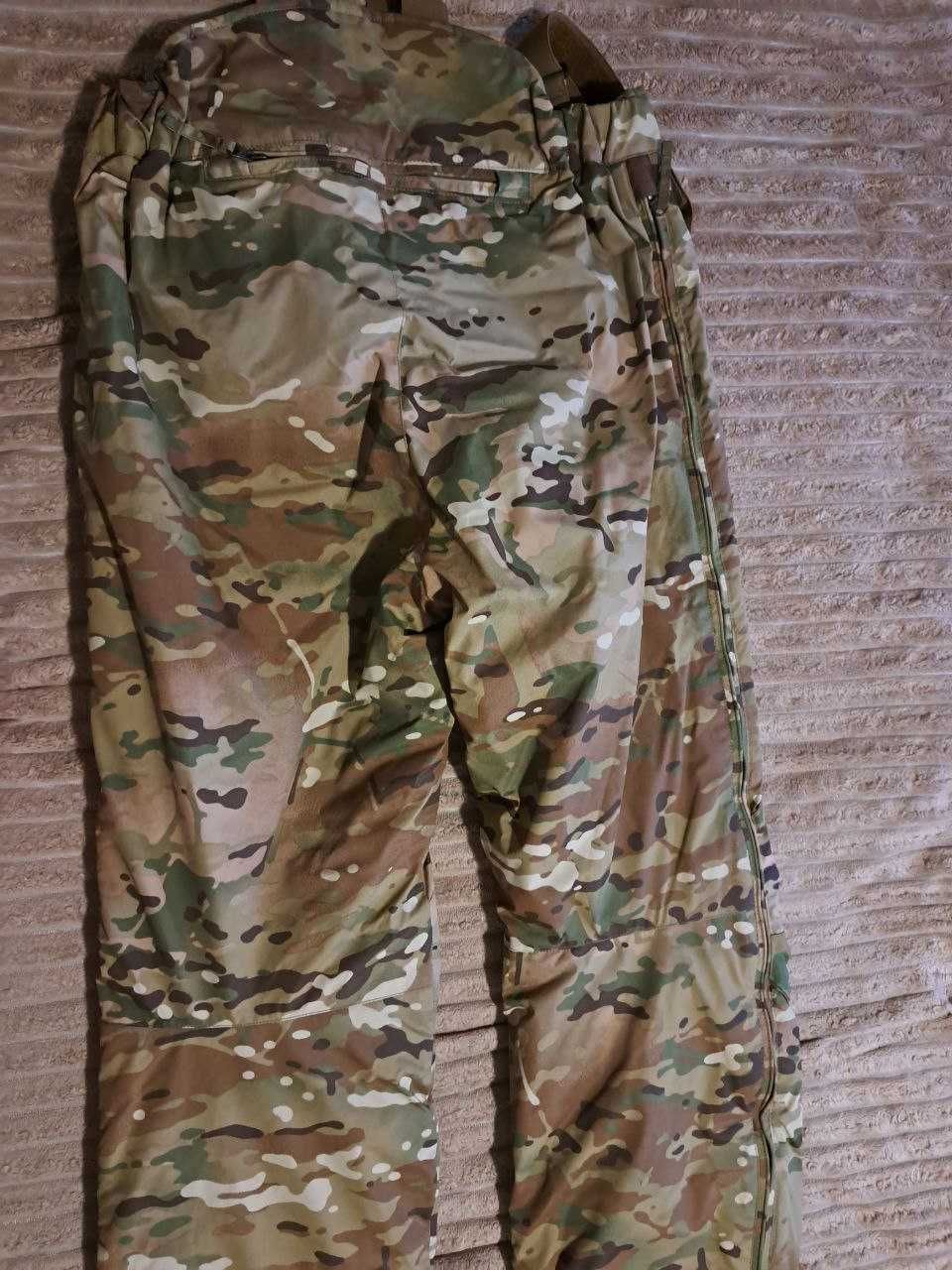 Чоловічий одяг для чоловіків