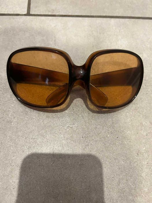 Stare okulary przeciwsłoneczne lata 60/70