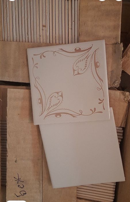 Керамічна облицювальна плитка15х15см. Нова