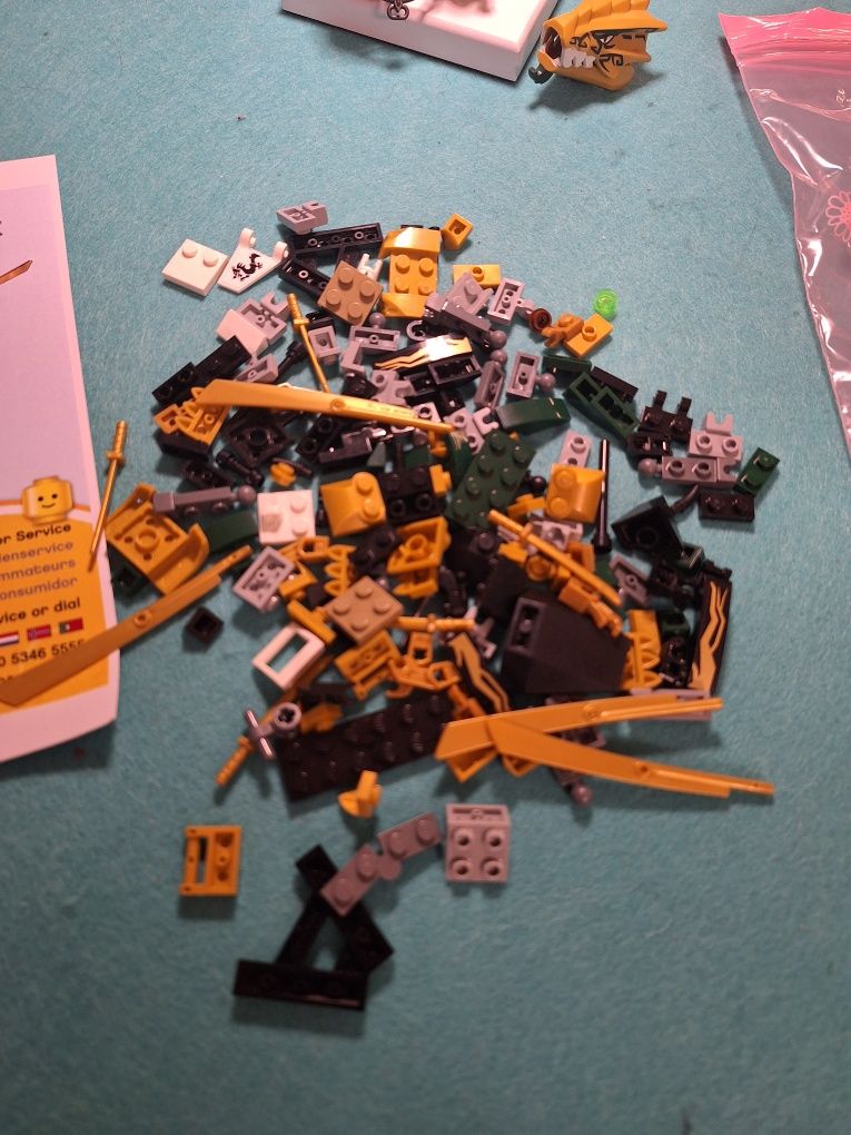 Lego 70666 Ninjago Złoty Smok kompletny
