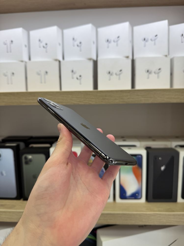 iPhone 11 Pro Max 256GB Space Gray