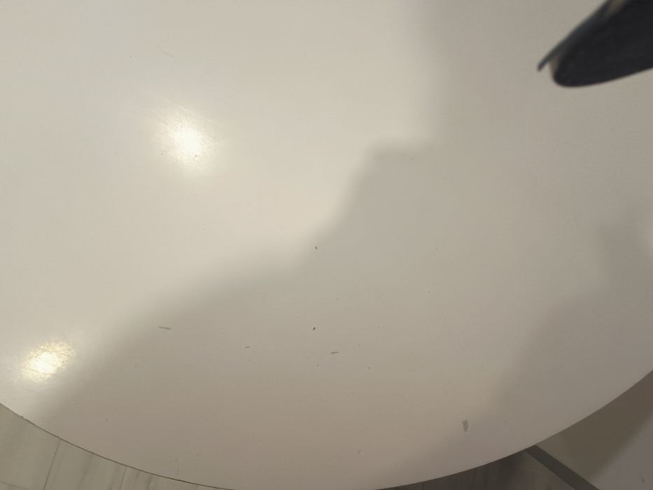 Mesa de refeições + 3 cadeiras