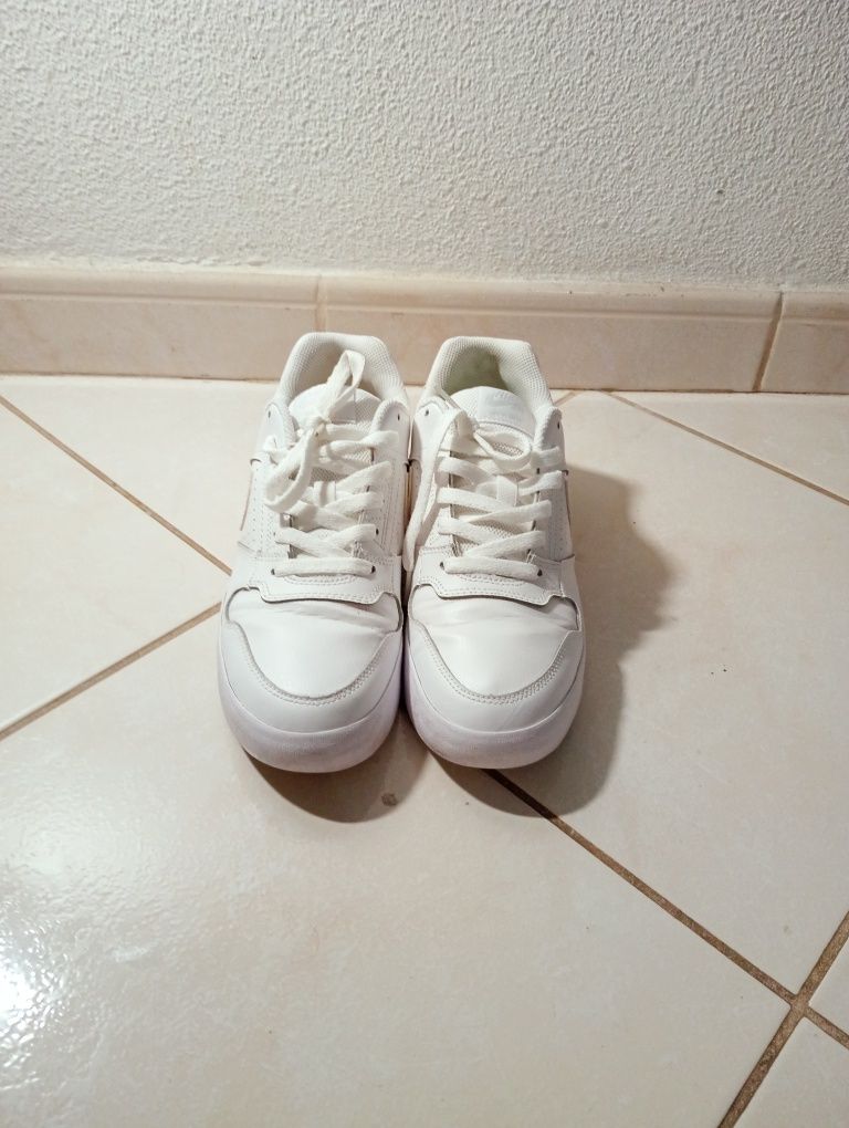 Ténis nike SB brancos