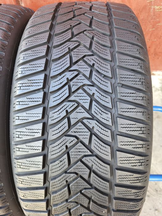 225/45/17 R17 Dunlop Winter Sport 5 4шт ціна за 1шт шини