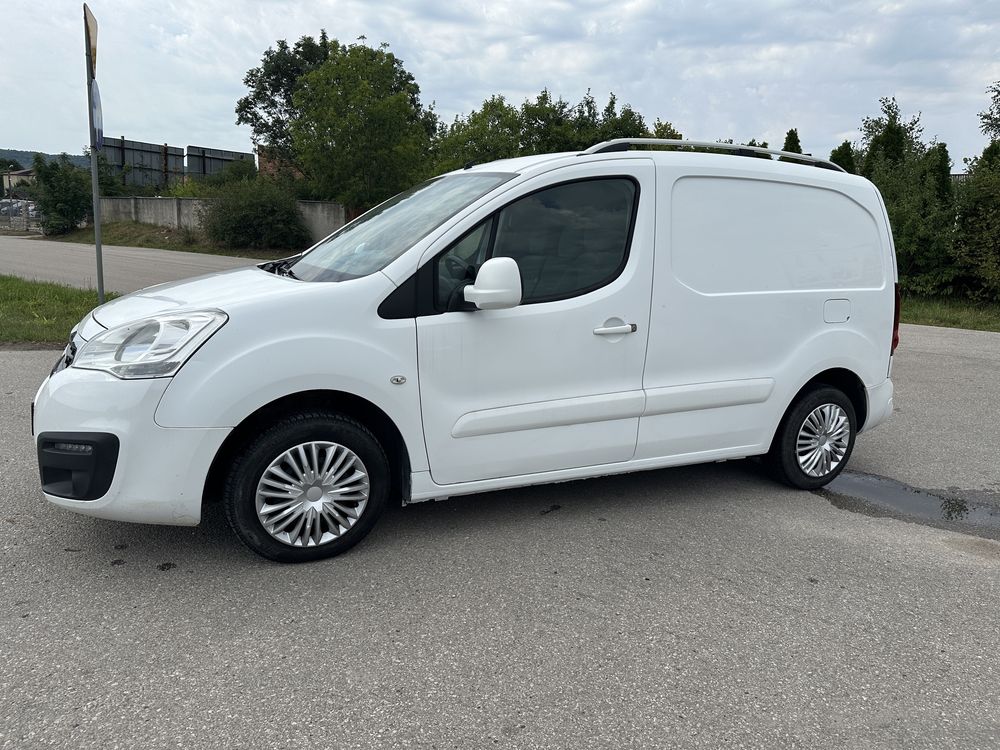 PEUGEOT PARTNER 2015/16 1.6 hdi 90km originalny przbieg  klima