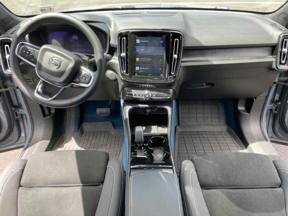 Volvo C40 Recharge Twin Ultimate      2023