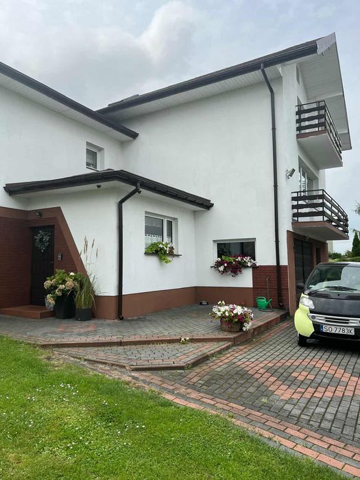 Dom dąbrowa zielona