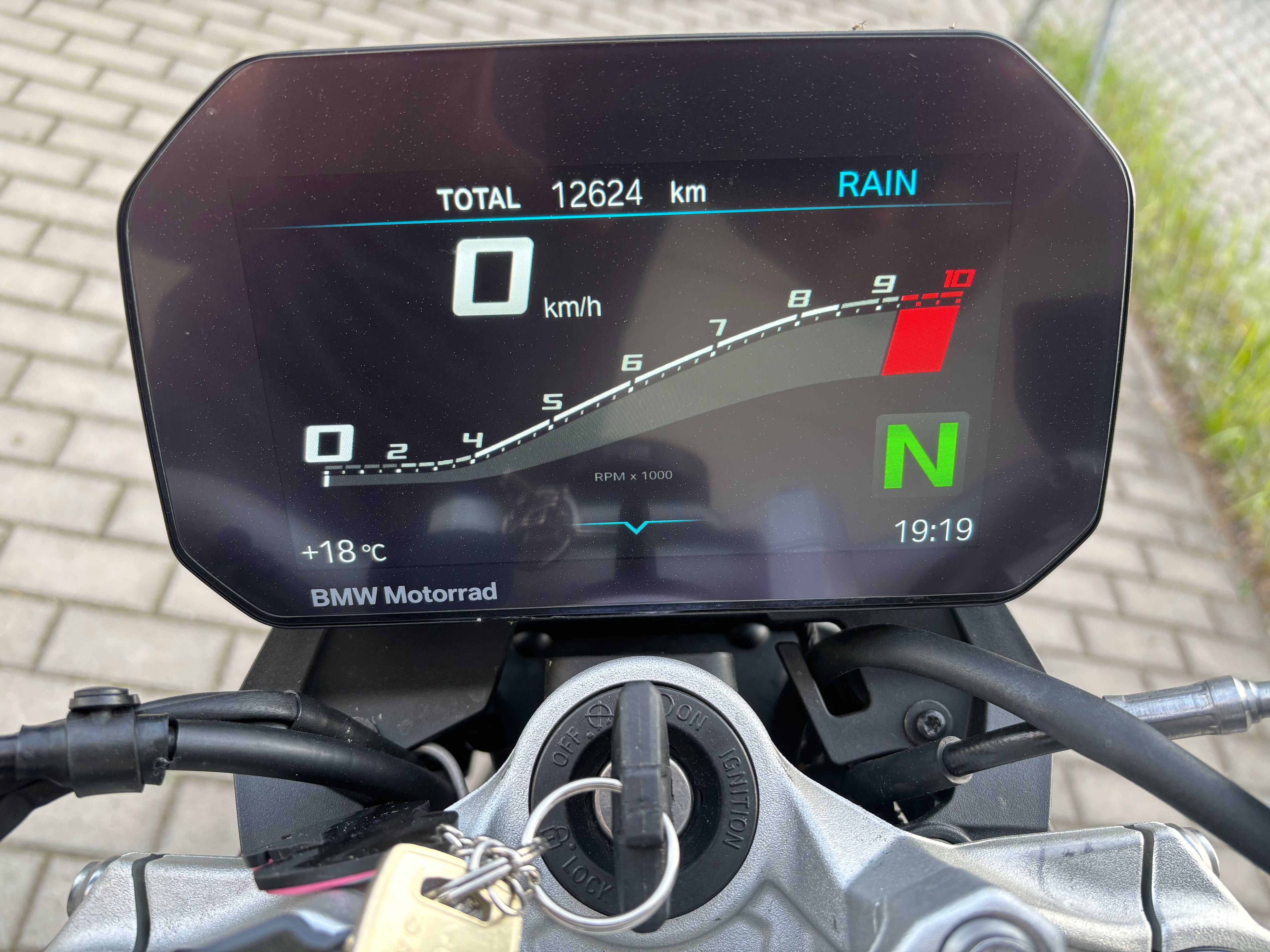 BMW F 900 R 2021 LED, ESA, DTC, ABS Pro, Quickshifter, 13 700 km, PL!