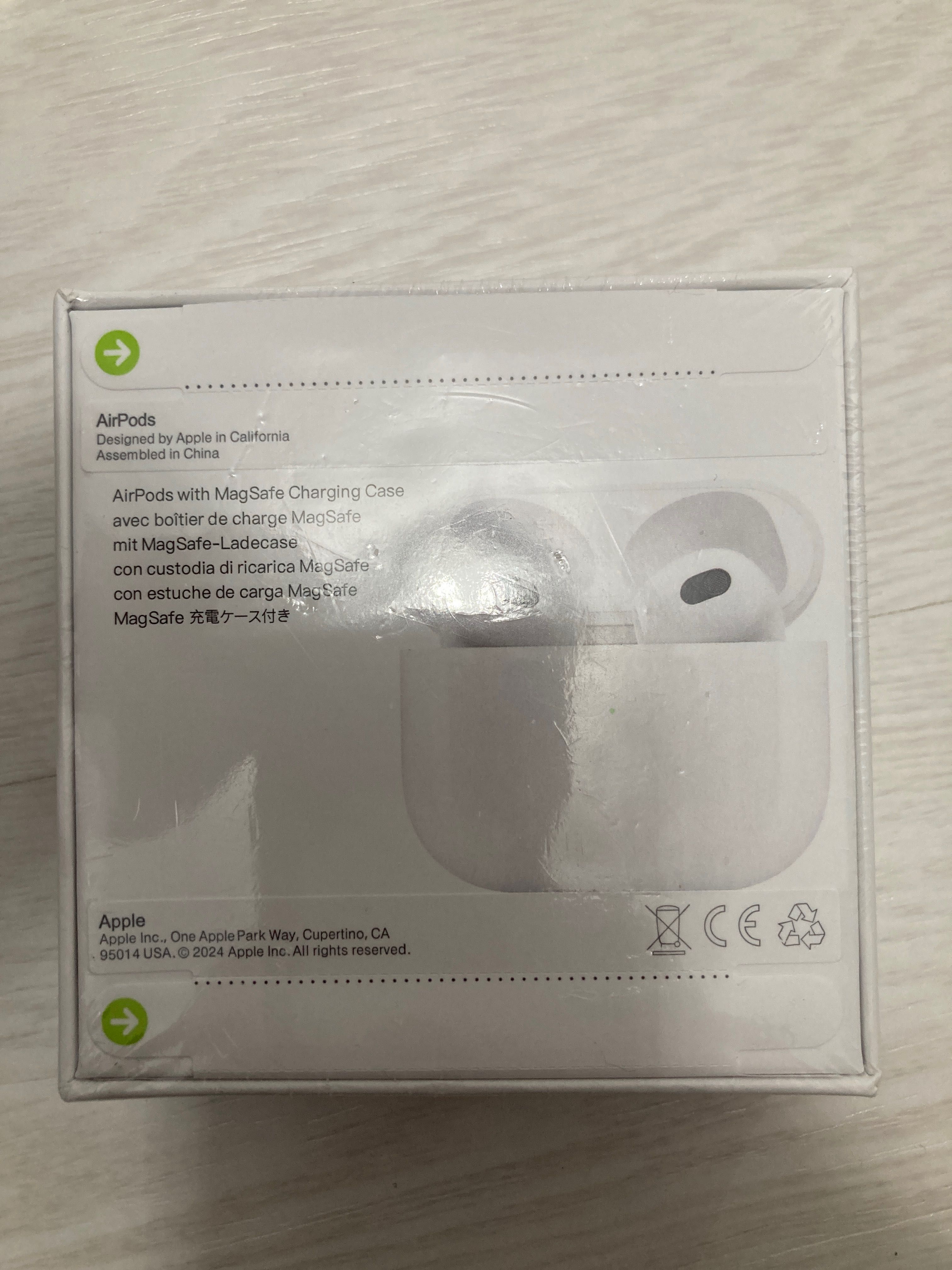 Air pods MagSafe 3 rd generation