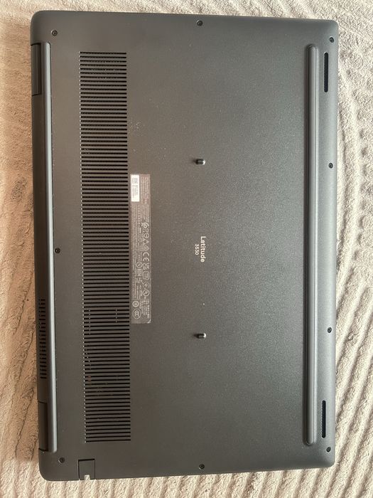 Dell Latitude 3530 jak nowy na gwarancji