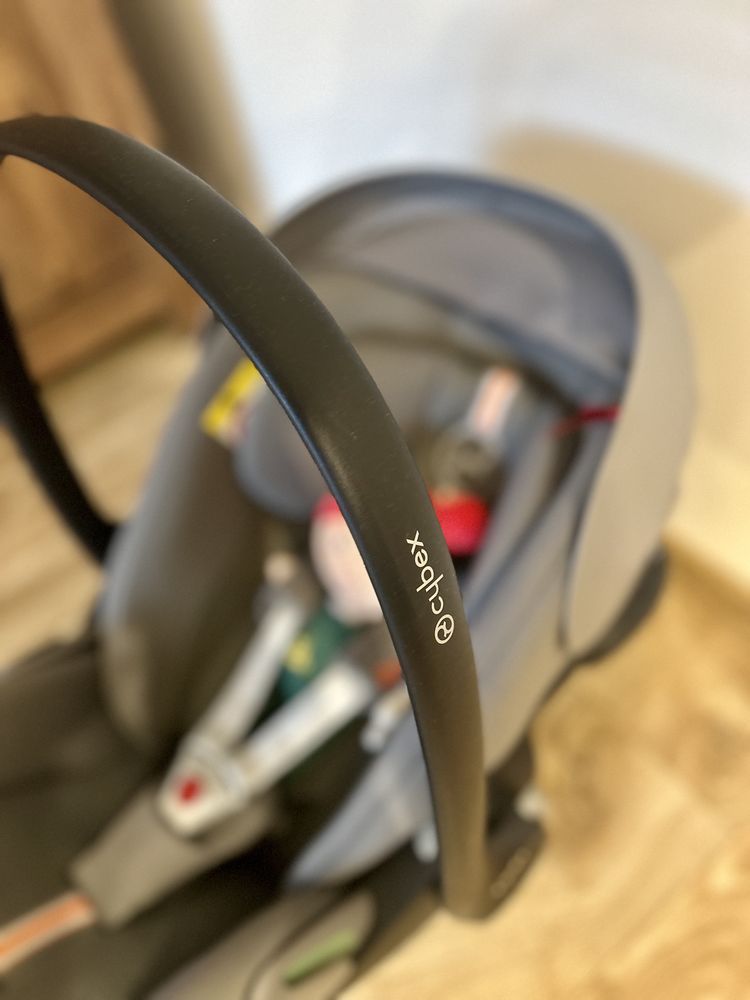 Cybex Cloud G i-Size rozkladany fotelik samochodowy Plus Lava Grey