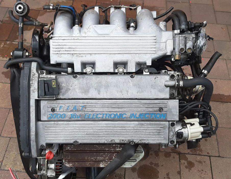 SILNIK FIAT TIPO COUPE LANCIA DELTA DEDRA THEMA CROMA 836A3000