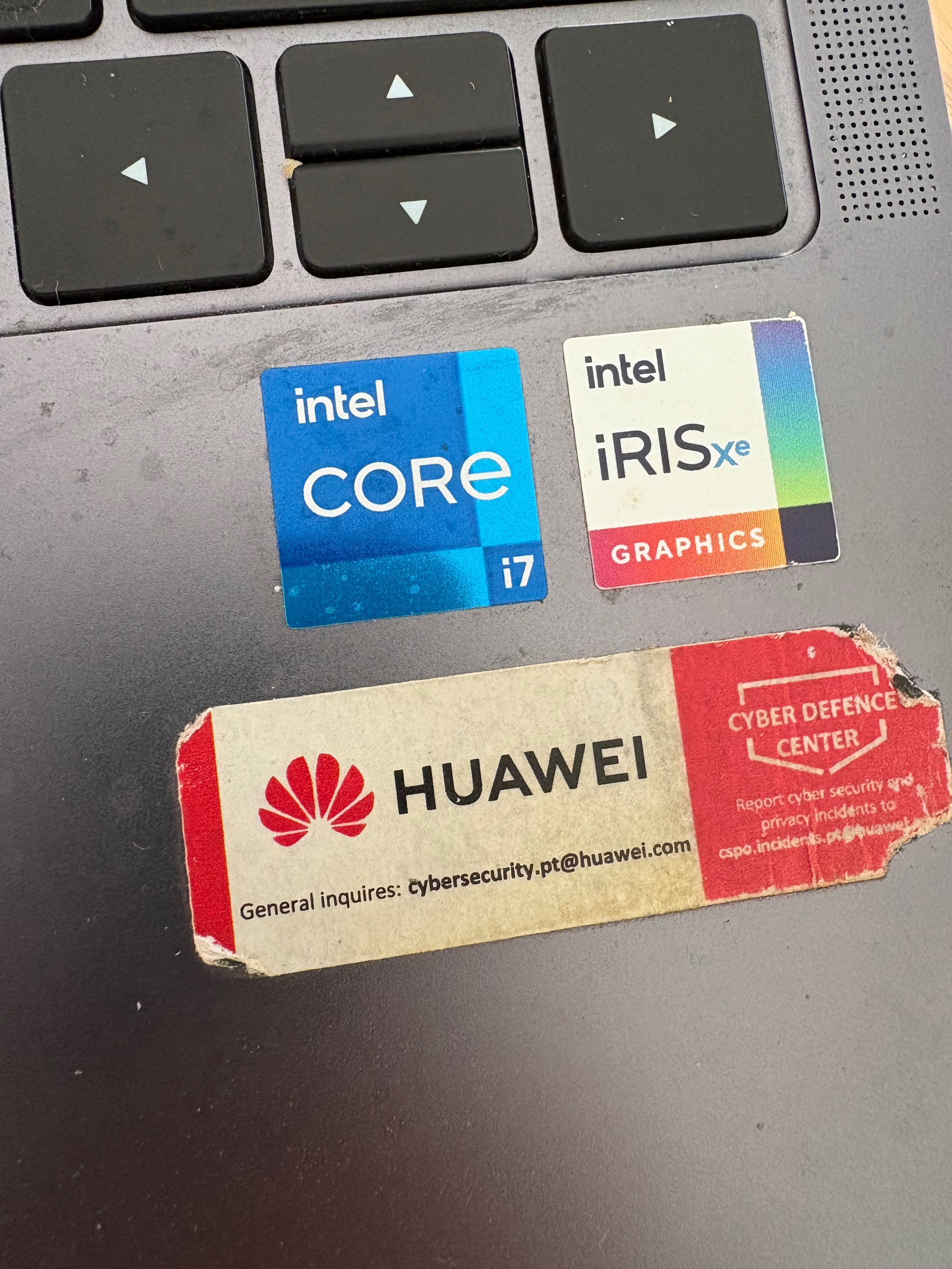Portátil Huawei I7 usado