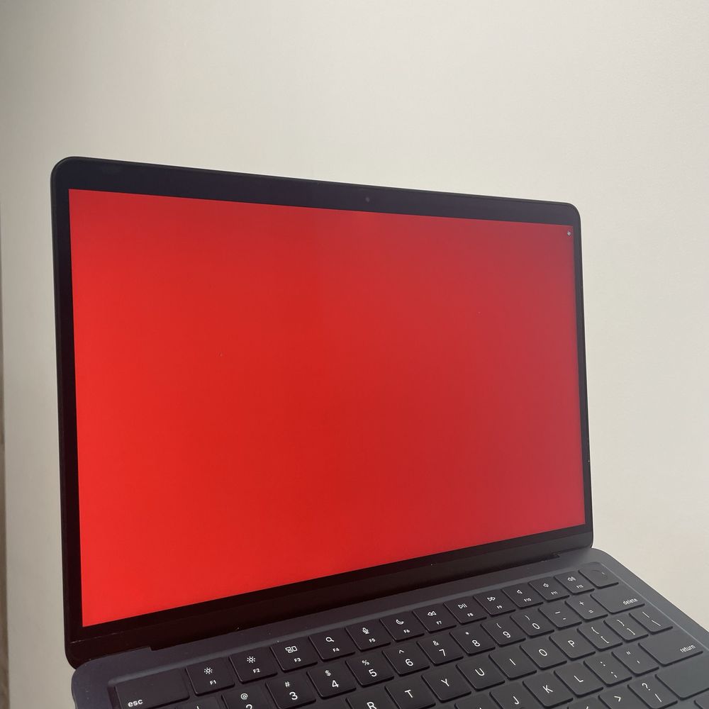 Екран для MacBook Air 13 2022 M2