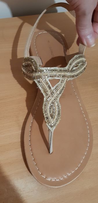 Нові босоніжки, р.36,5- 37