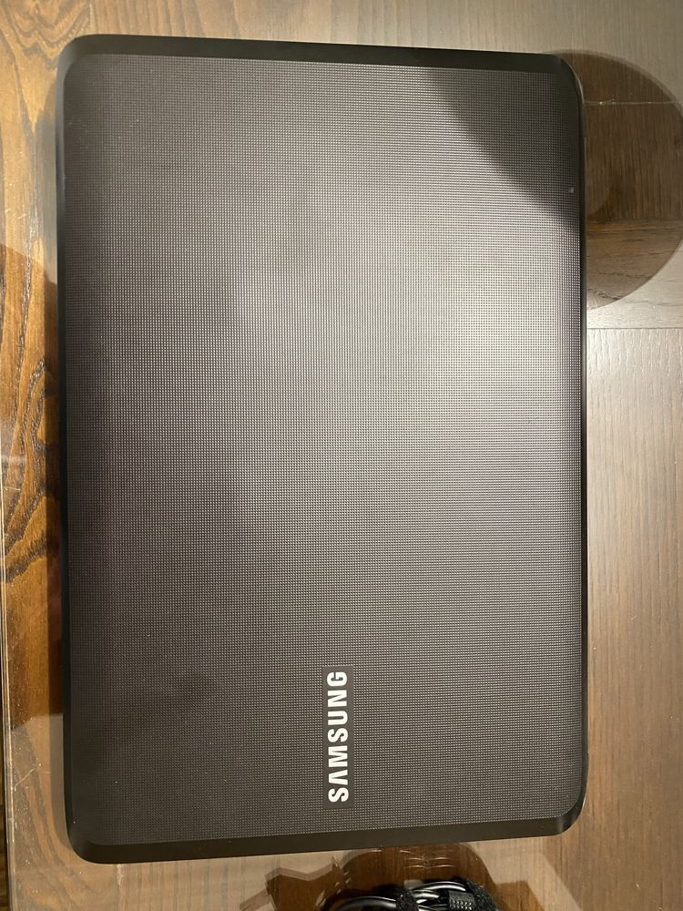 Vendo PC Samsung NP-R540-JA02PT
