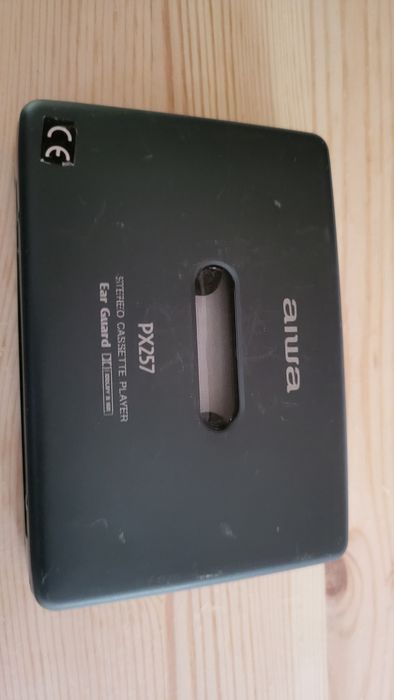 Walkman AIWA em bom estado.