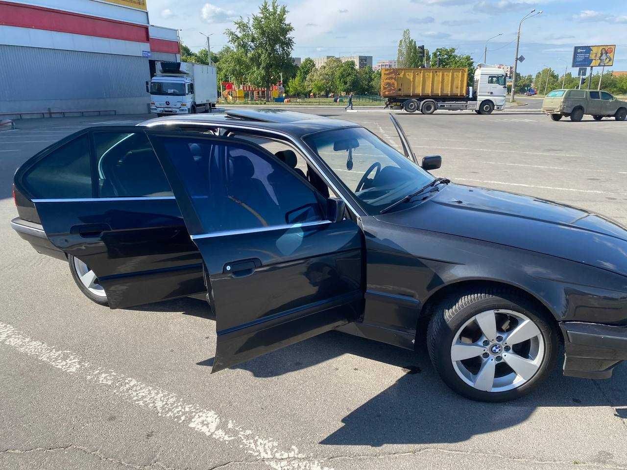 Продам автомобіль BMW 5 Series E34 1991