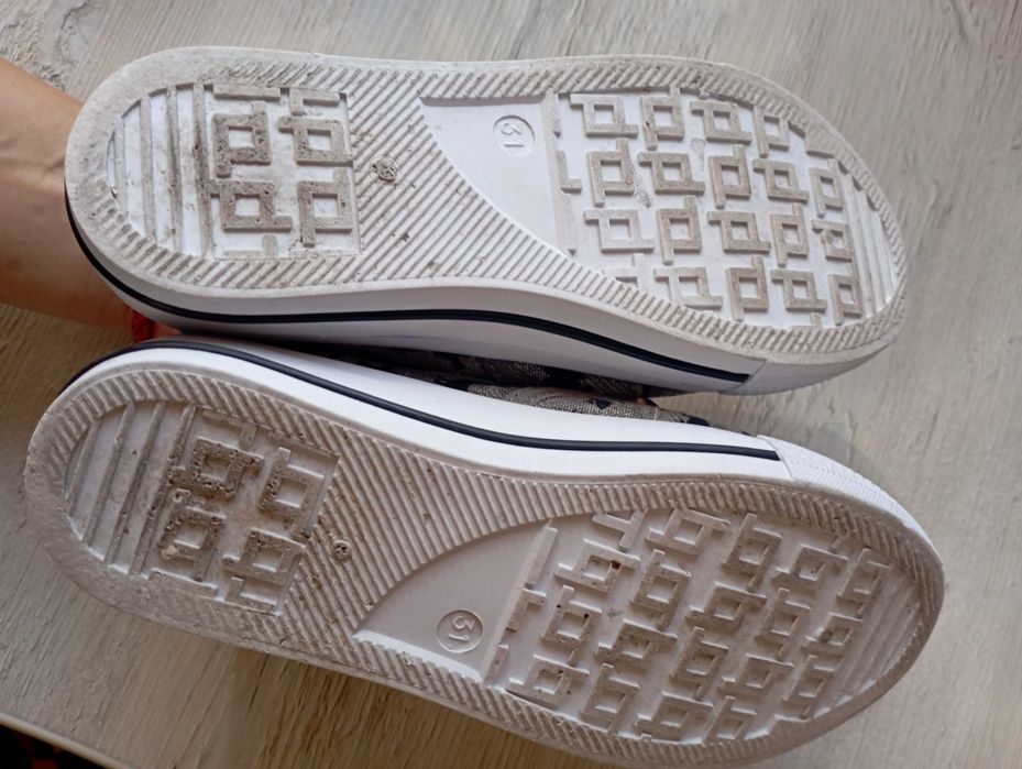 Мокасини без шнурівки 31 р