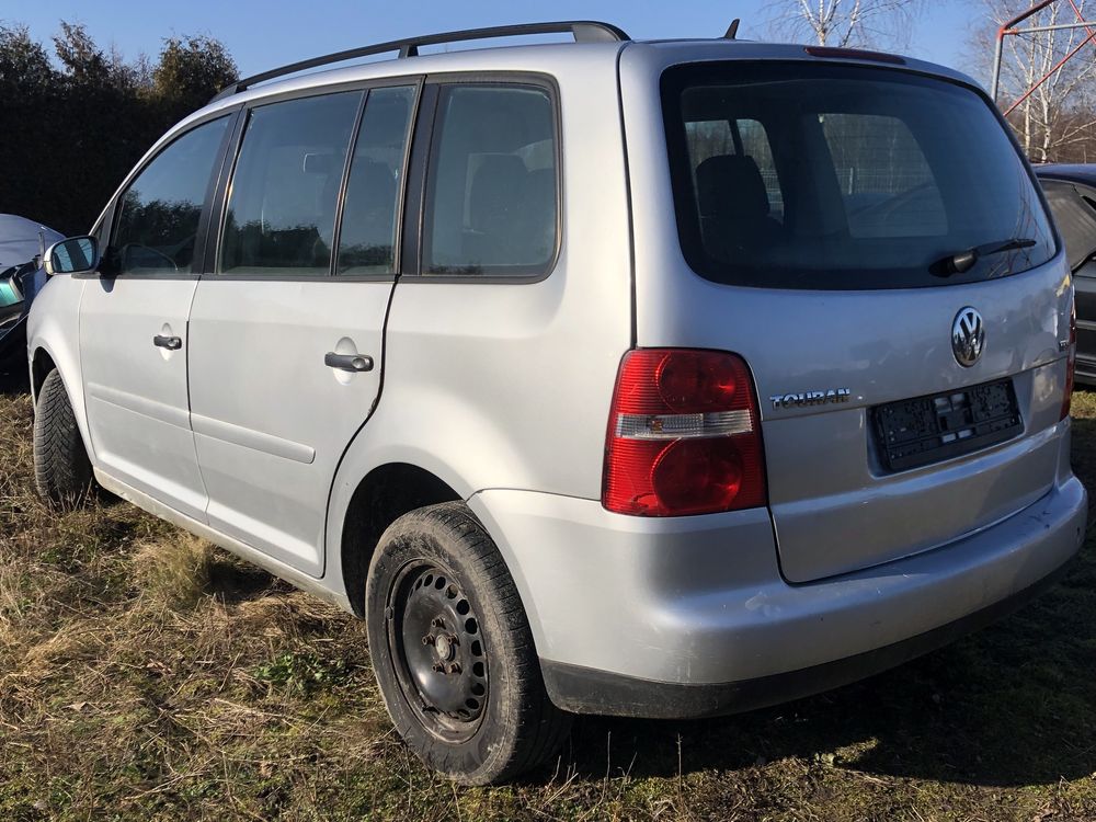 CZESCI VW Touran Volkswagen