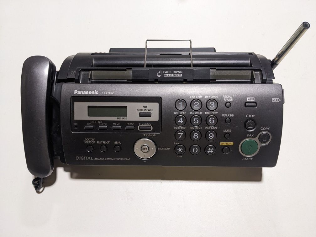 Факсимільний апарат (факс) Panasonic KX-FC253UA