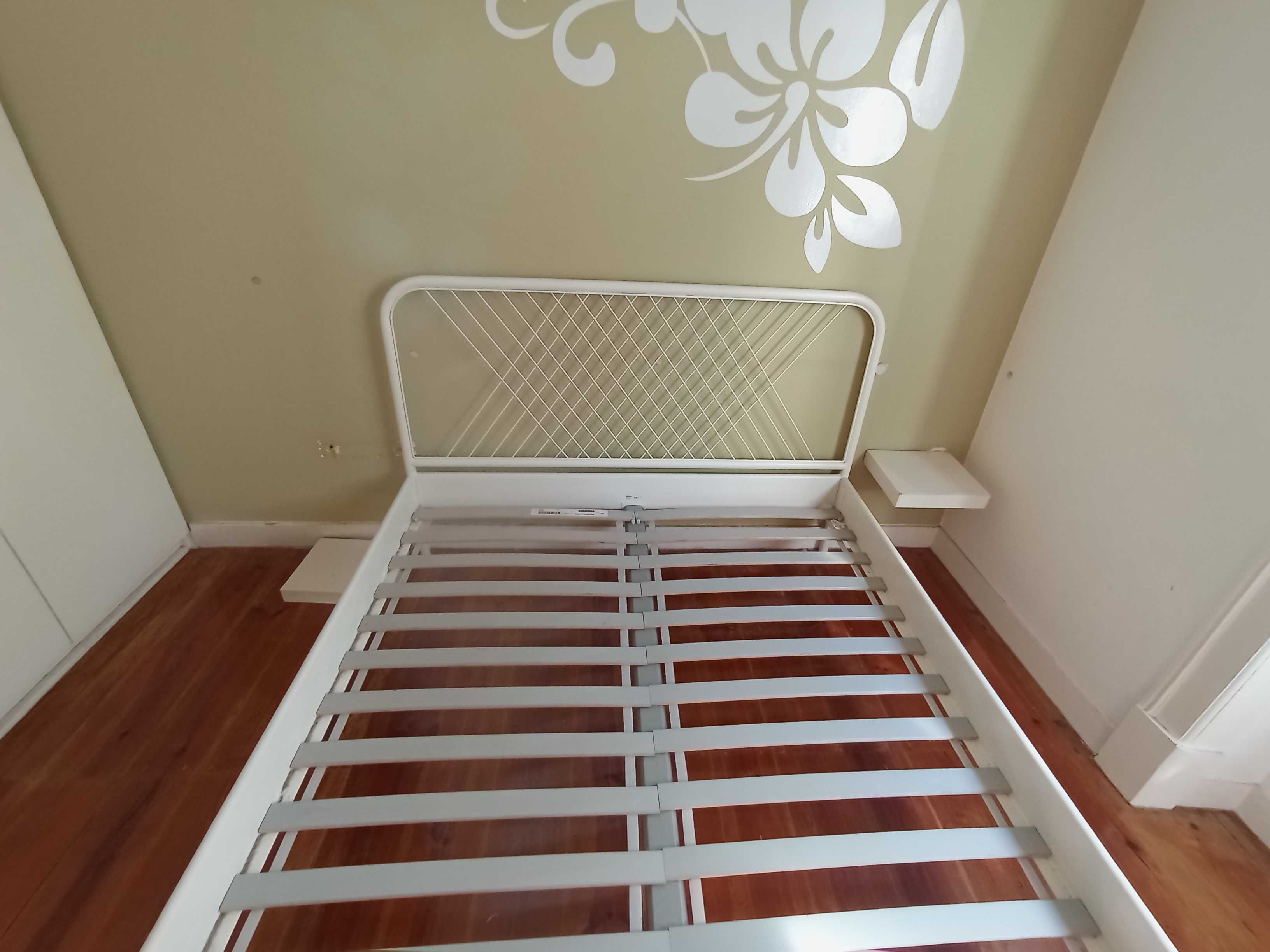 Vendo cama em ferro bom estado 60€