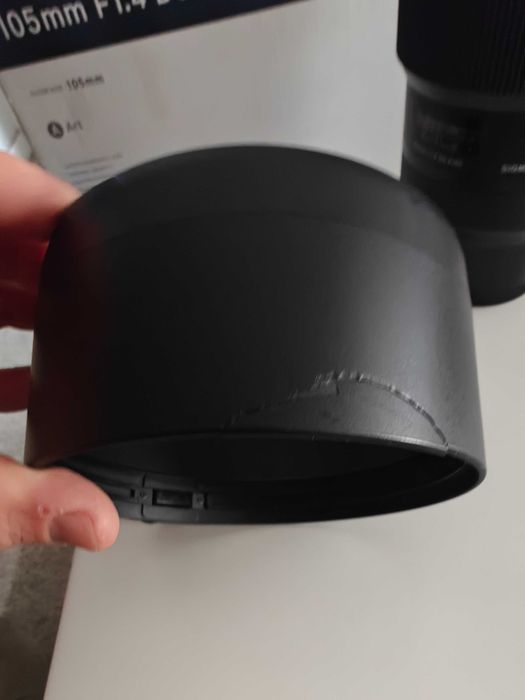 Sigma 105mm f/1.4 DG HSM Art Sony E Mount