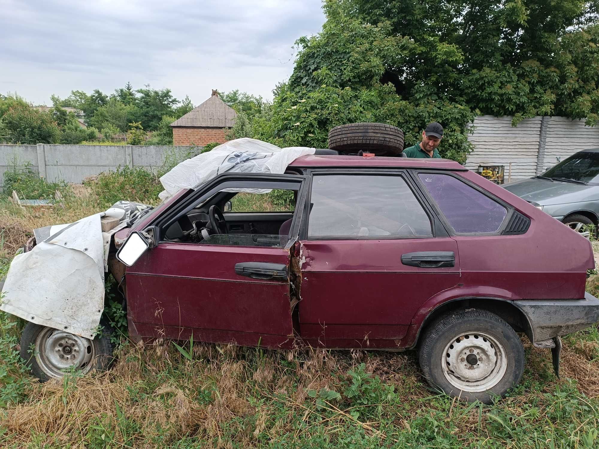 Авто після ДТП..продам. Можливо як ціле, так і окремо по запчастинам