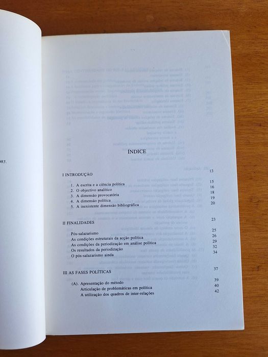 O pós-Salazarismo, 1974 a 1984 - Joaquim Aguiar