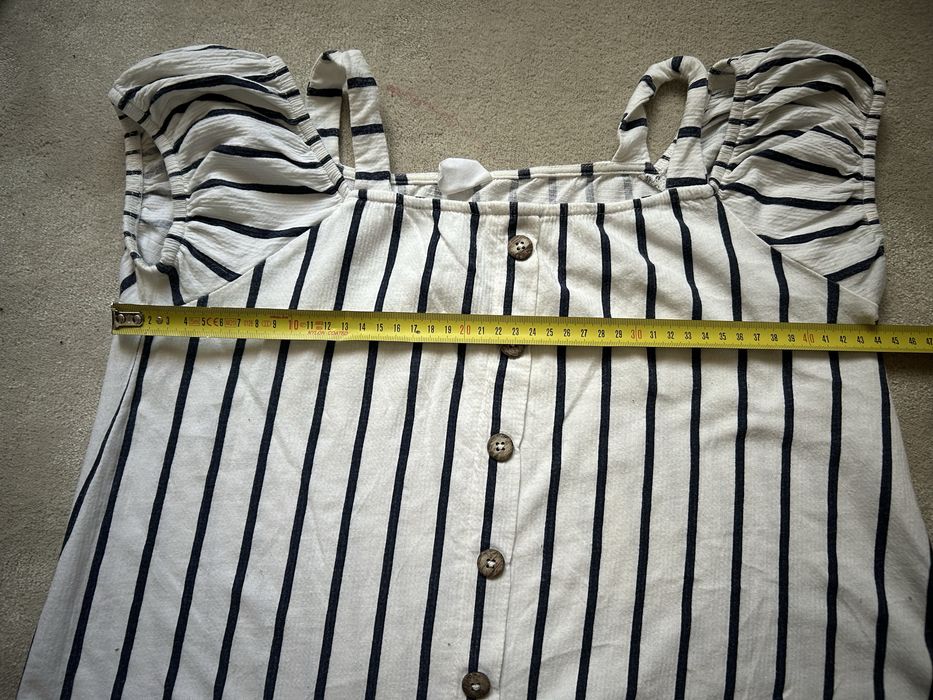 Letnia koszulka w biało-czarne paski z opadającymi rękawami Zara S