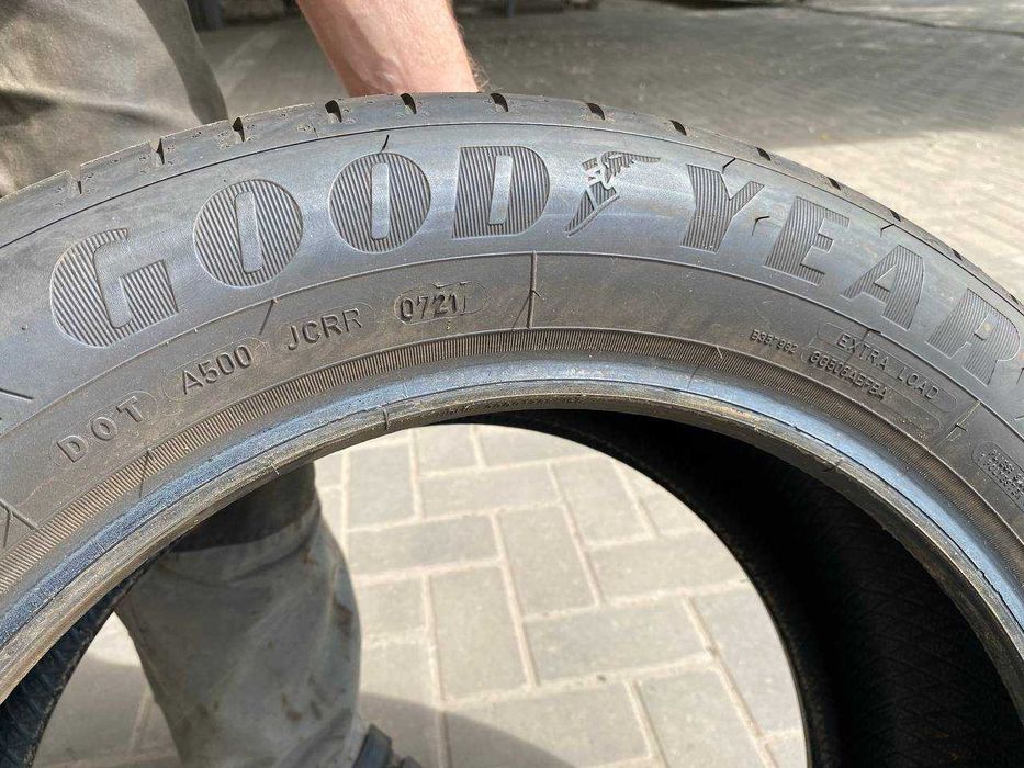Goodyear EfficientGrip Performance225/55R17101W-2шт, 215/60R1796H-2шт.