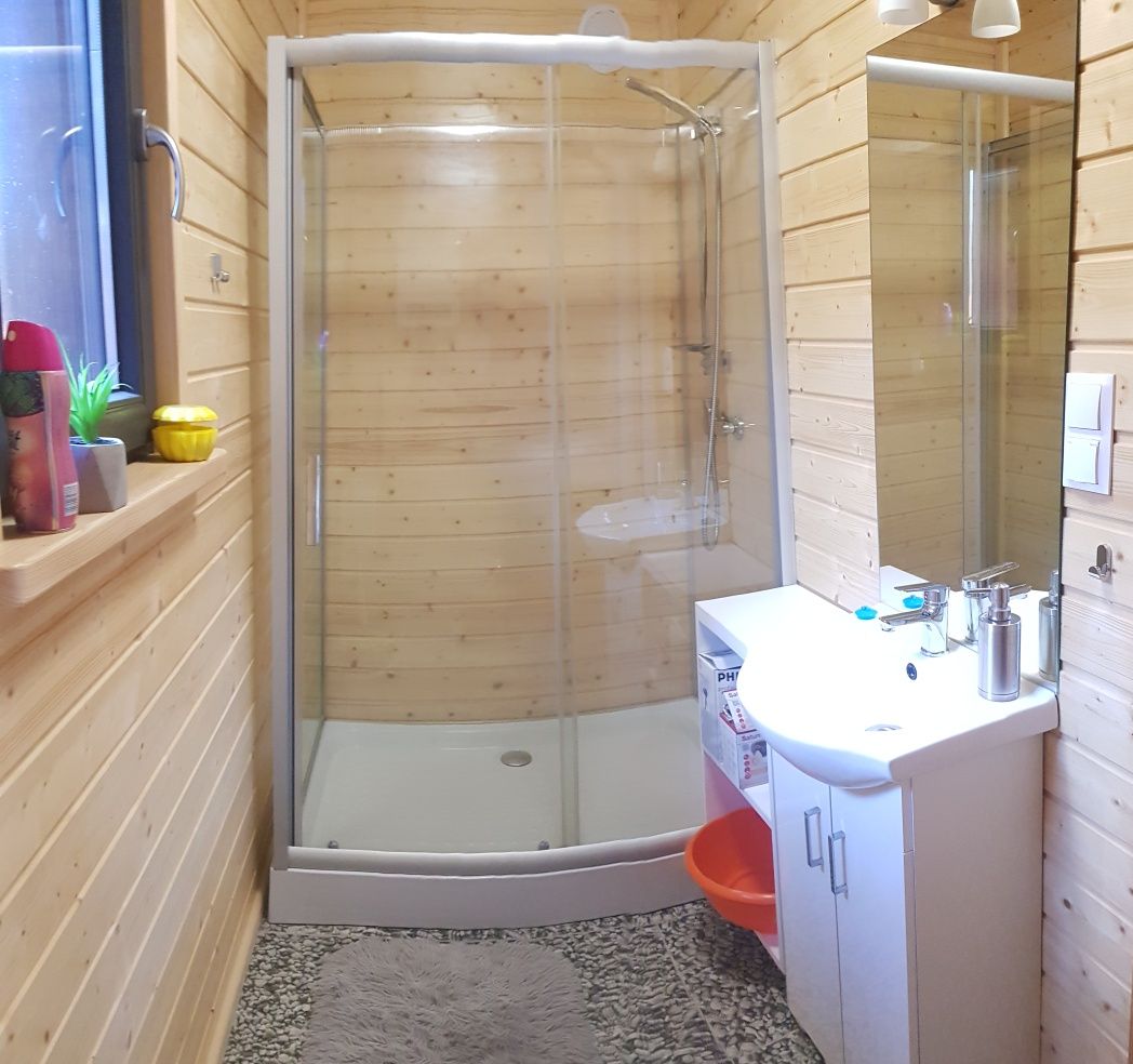 Domki pod Sosnami PREMIUM  Basen Sauna Jacuzzi DUŻA WIATA Radawa