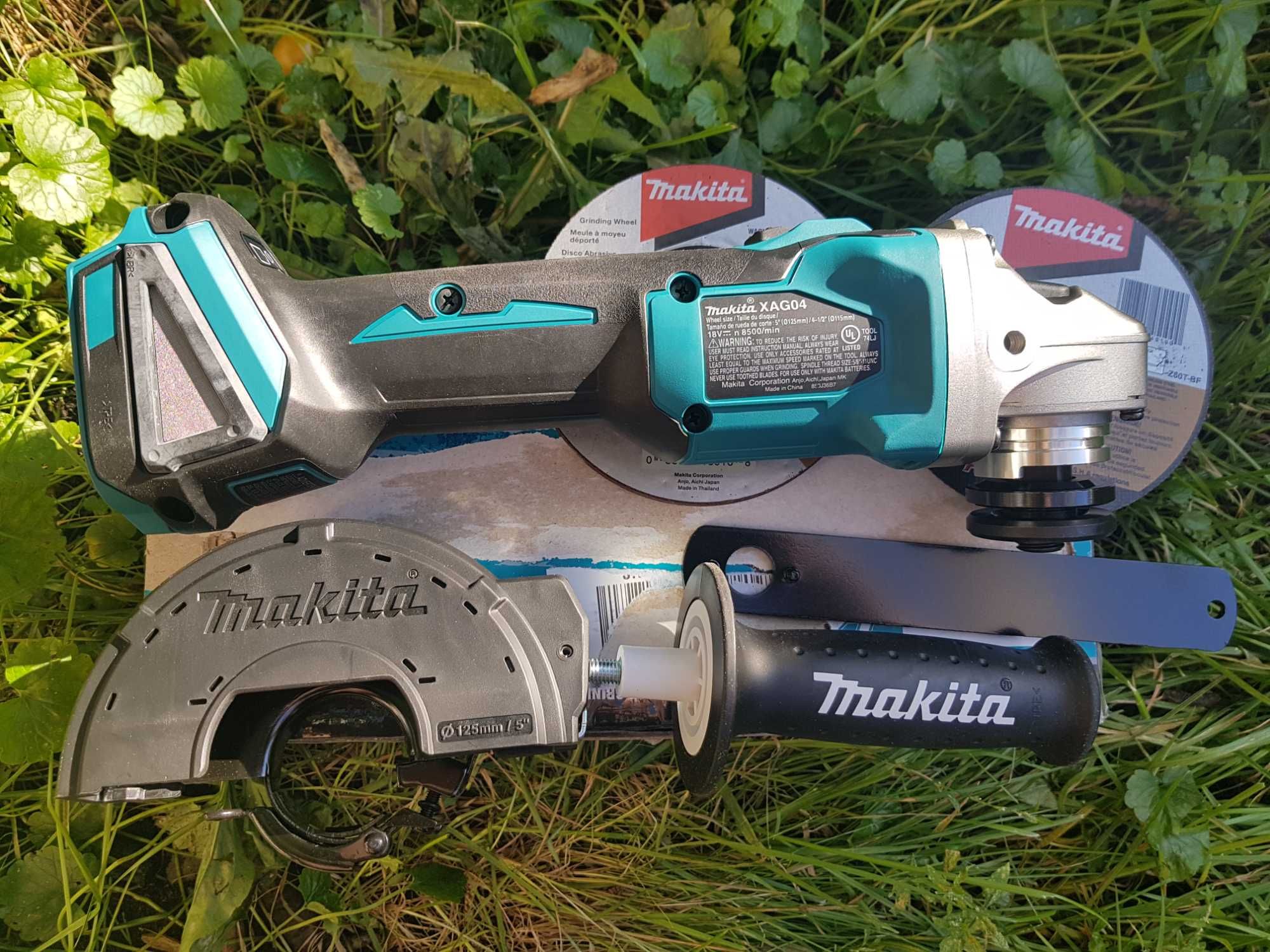 Бесщеточная болгарка Makita XAG04 (DGA504Z) Аккумуляторная 18V LXT