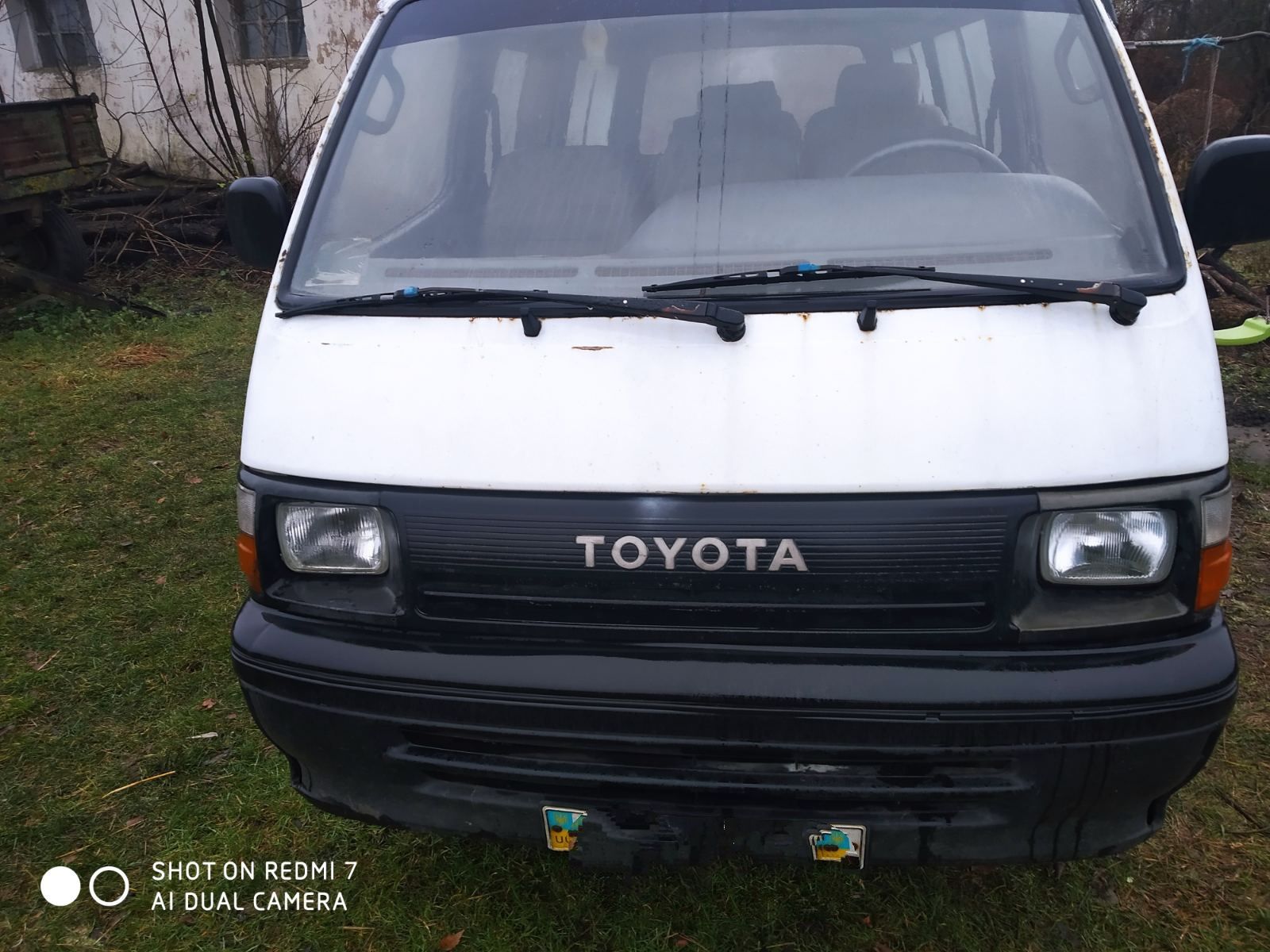 Toyota Hiace вантажопасажирська  продам.