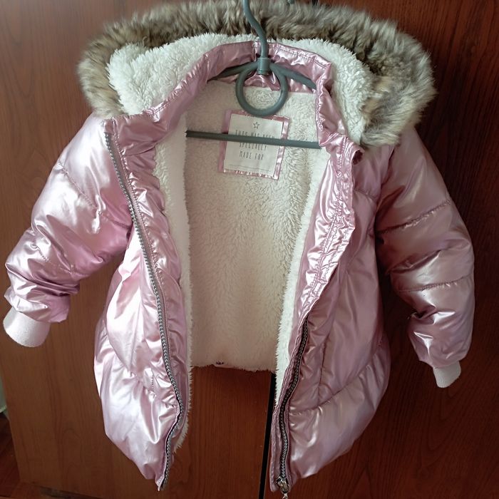 Зимняя куртка на девочку 1,5-2 года