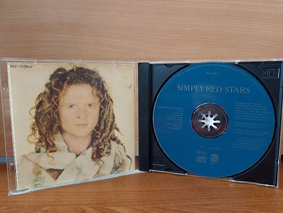 CDs Simple Red .