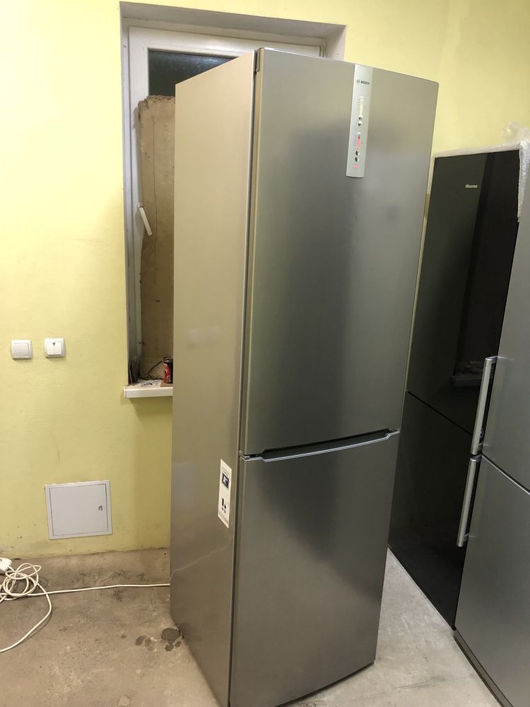 Холодильник Bosch kgn39xl24e