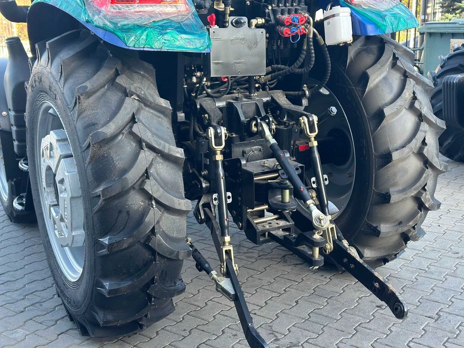 Трактор ДТЗ 1104