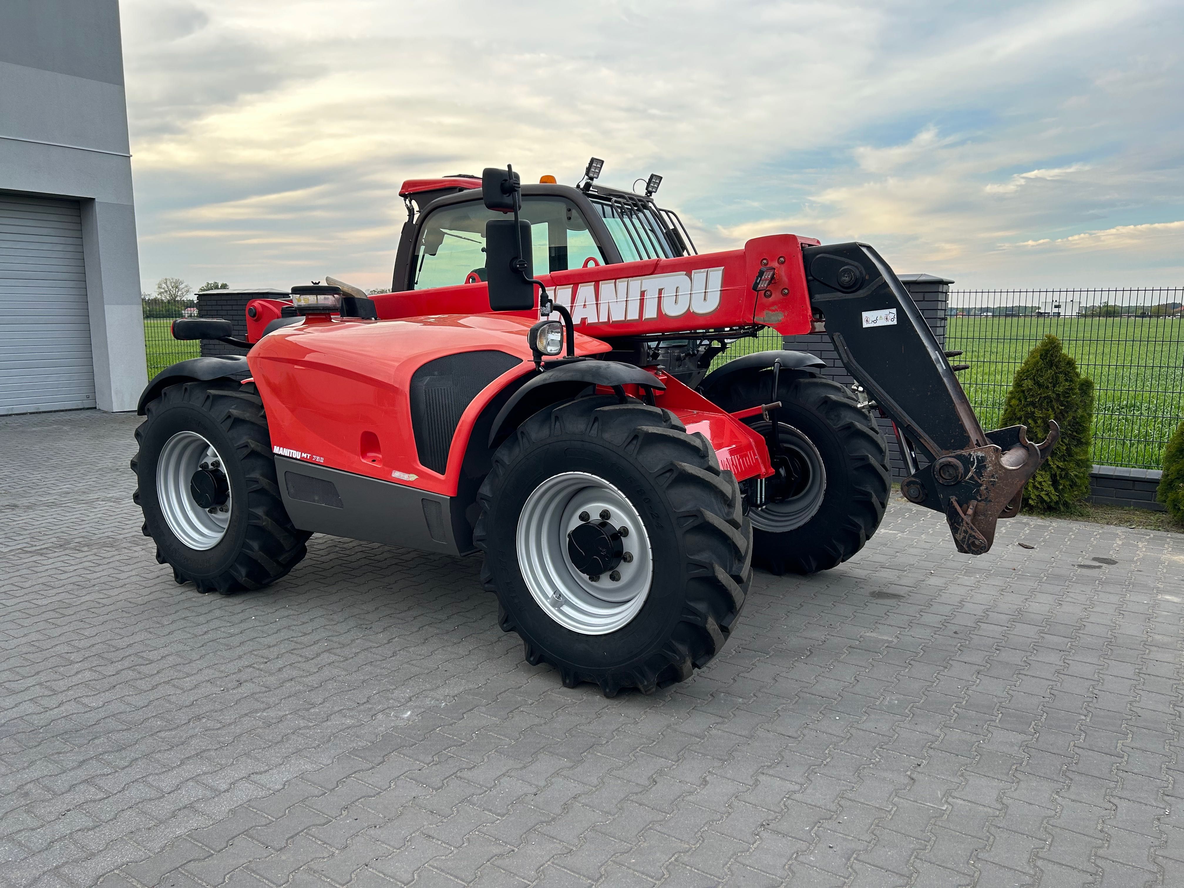 Ładowarka teleskopowa Manitou MT 732  2015r