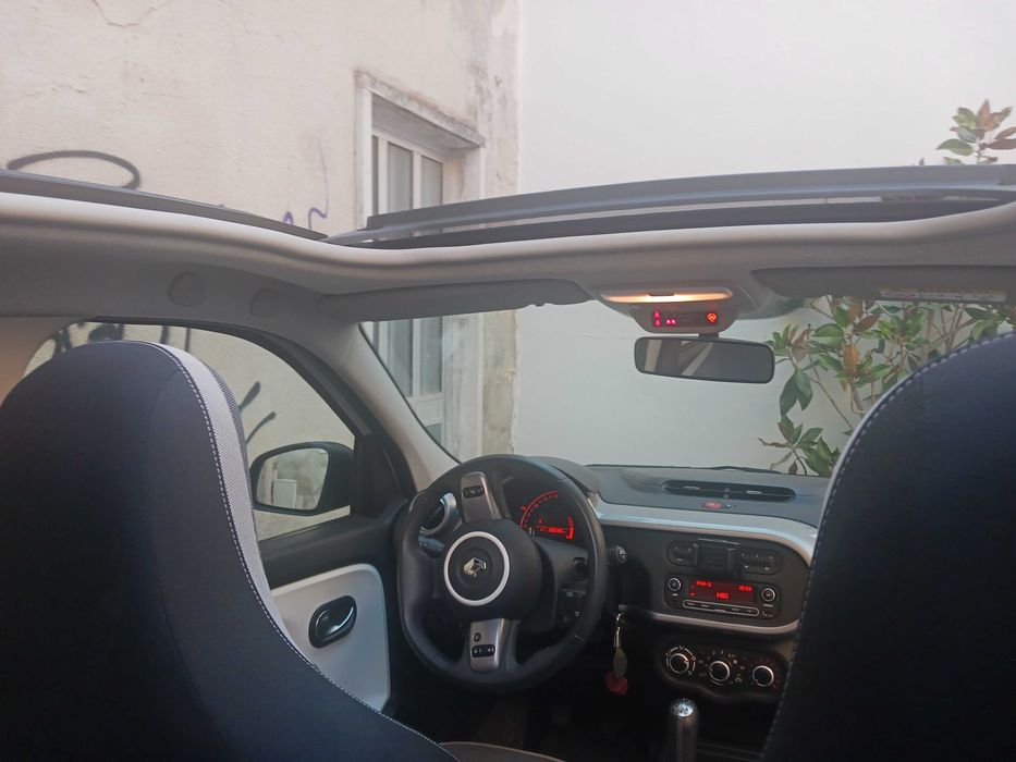 Renault Twingo 2018 (dezembro)  CABRIO / 28 635 km / Como novo !!!