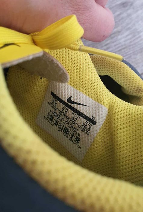 Halówki Nike rozm:42