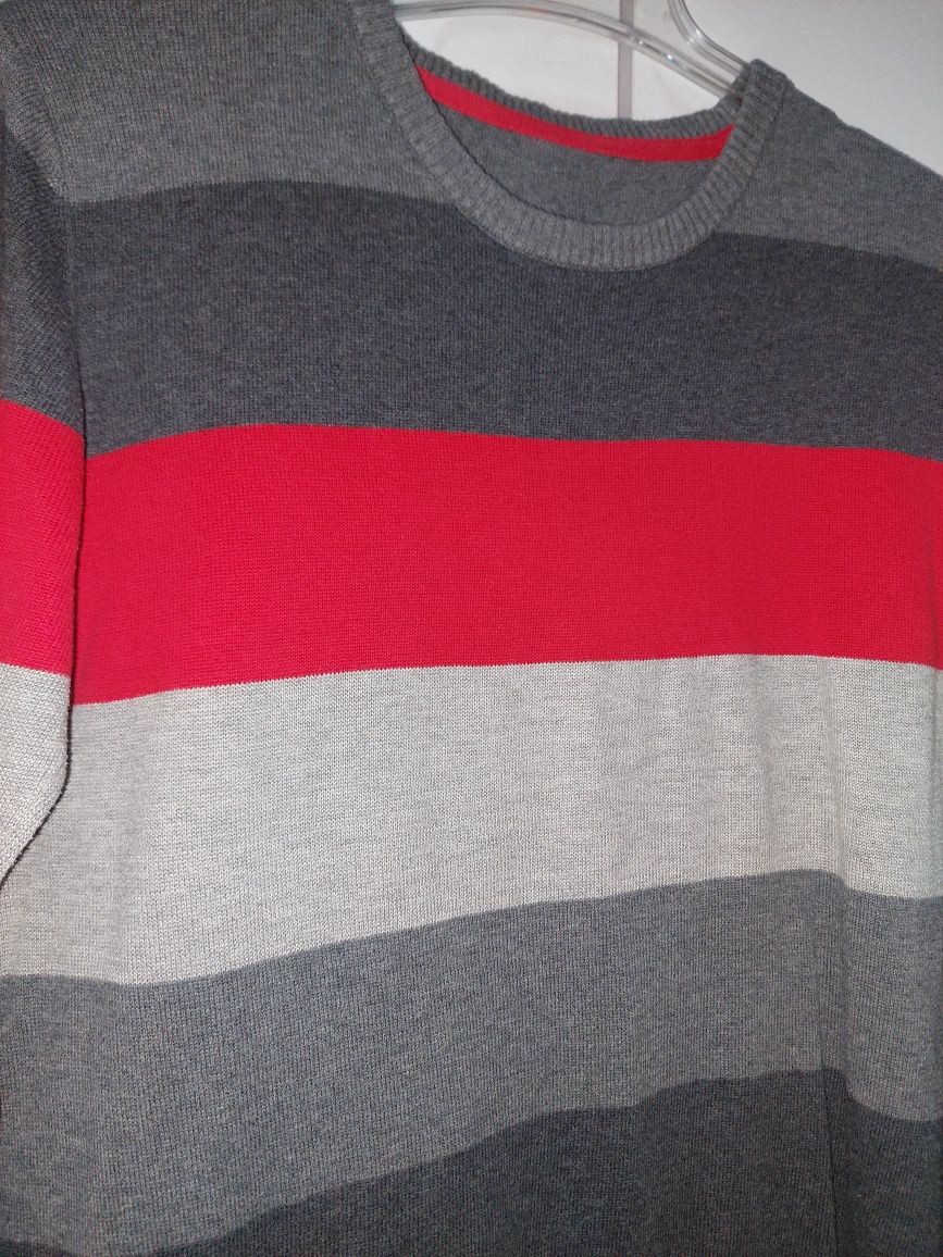 Sweter chłopięcy w rozm.158