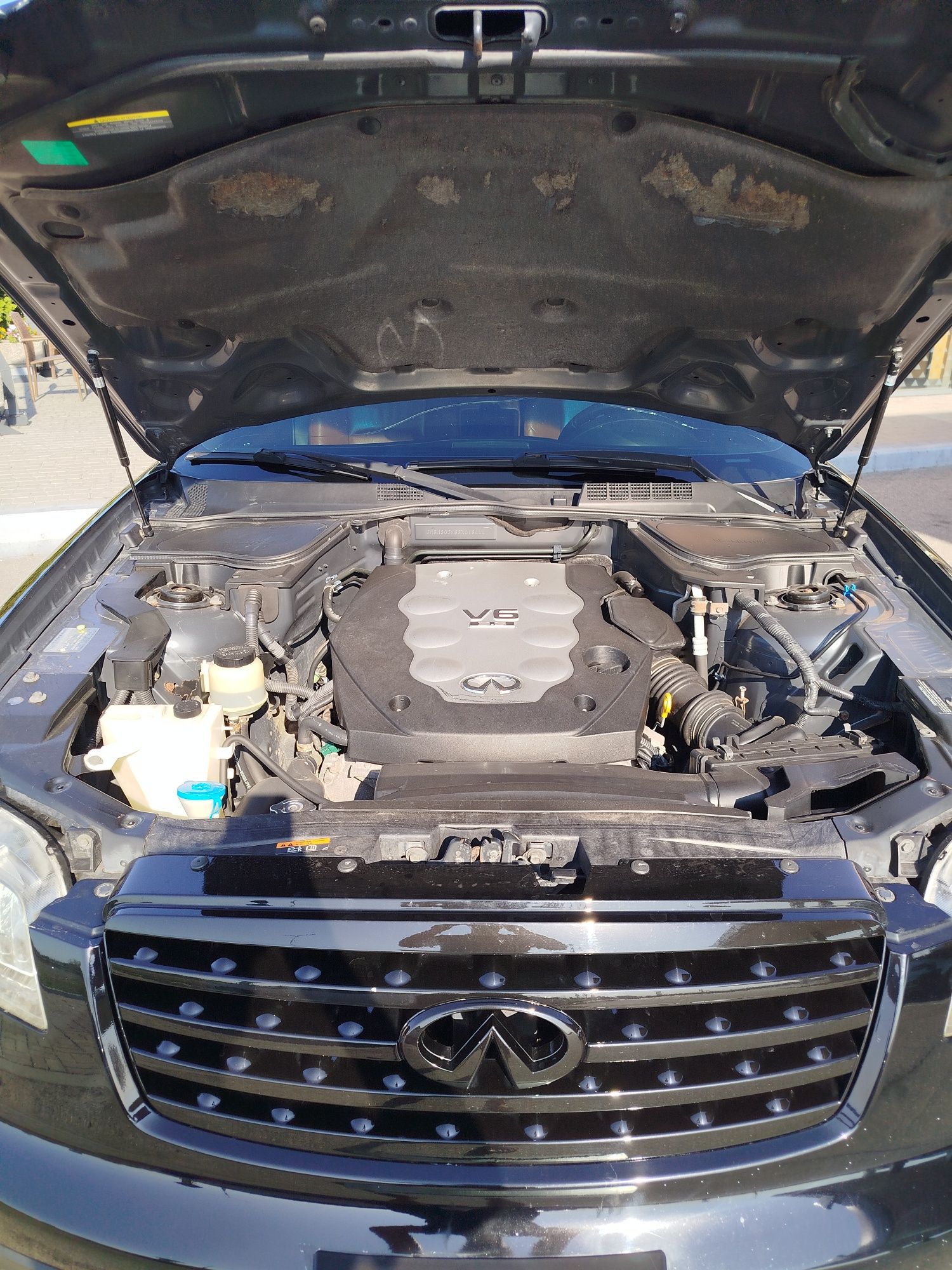 Infiniti FX35 black edition
