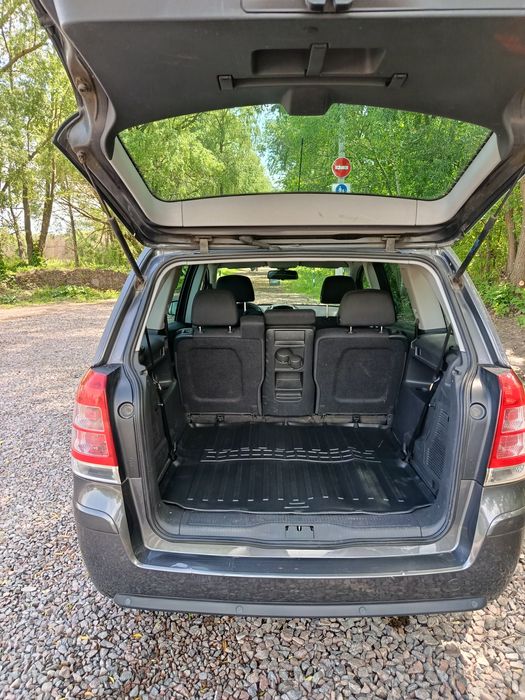 Продається opel zafira b в ідеальному стані пригнана з Германії