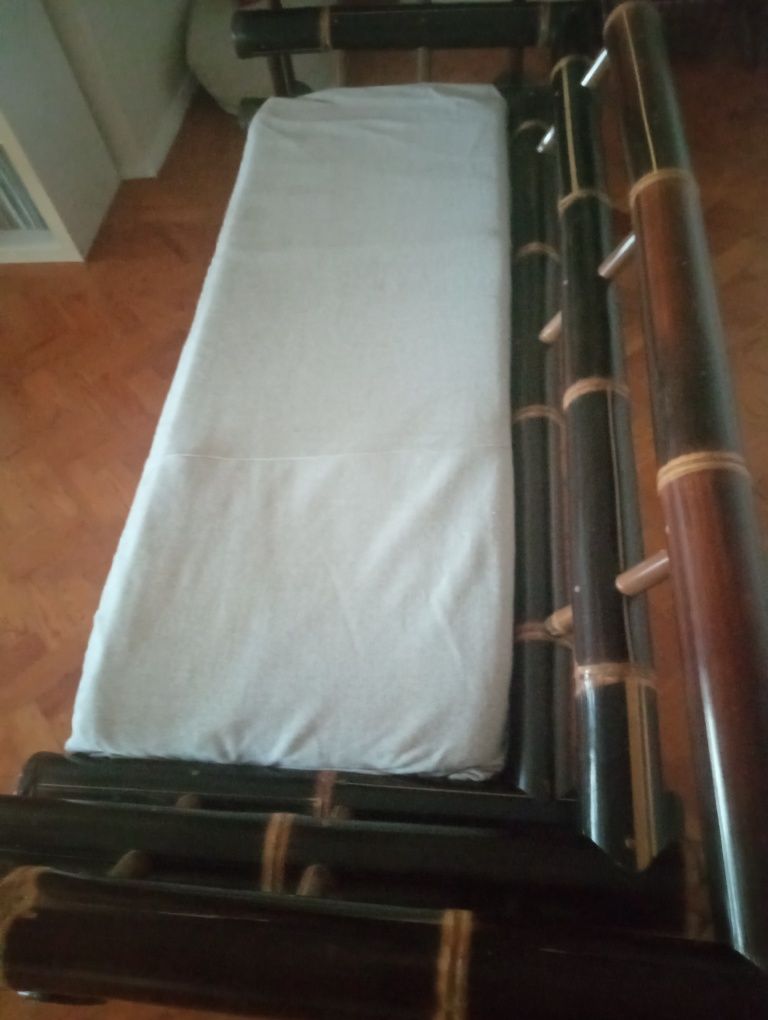 Sofá em bambu típico de Bali