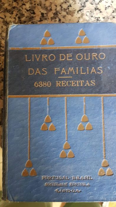 Livros antigos de colecionador