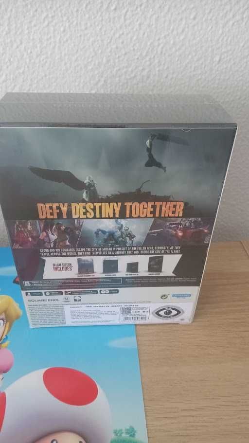 Final Fantasy VII Rebirth Deluxe Edition PS5 (Selado)