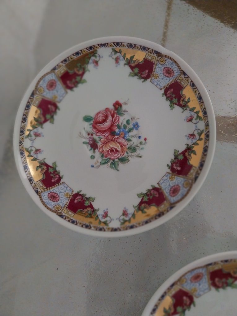 Conjunto loiça relíquia