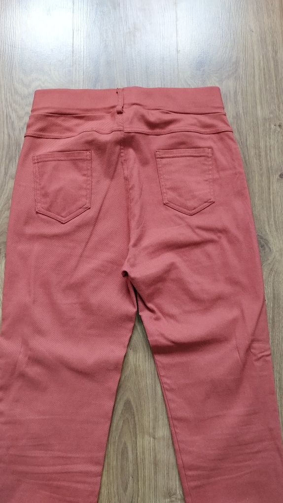 Materiałowe spodnie skinny ceglaste rozm. L 40